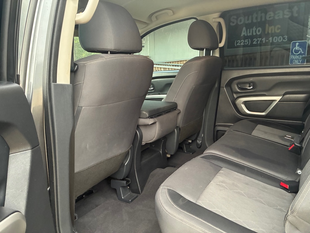 Nissan Titan S Crew Cab 2WD 2023 Nissan Titan S Crew Cab 2WD 2023