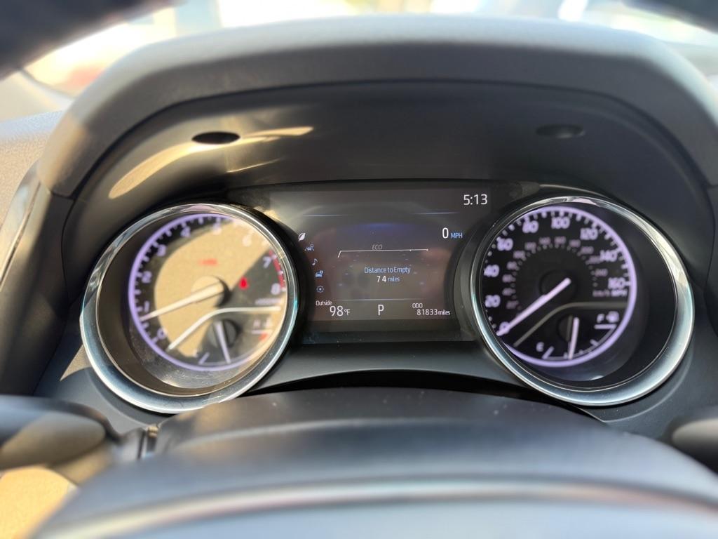 Toyota Camry XLE Auto (Natl) 2020