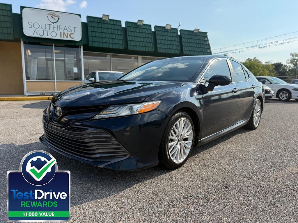 2020 Toyota Camry XLE Auto (Natl)