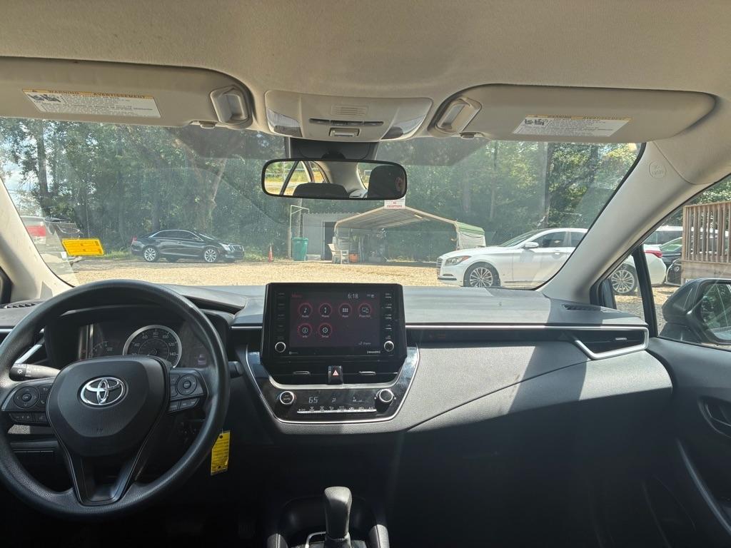 Toyota Corolla LE 2022