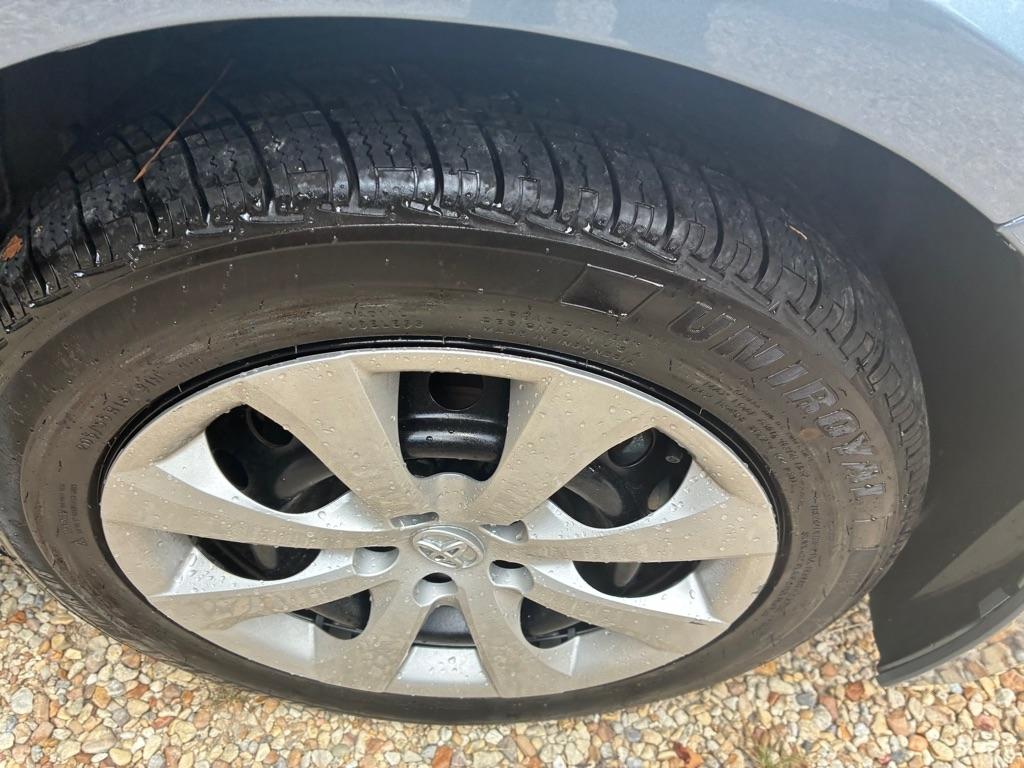 Toyota Corolla LE 2022