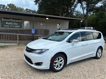 2020 Chrysler Pacifica Limited FWD