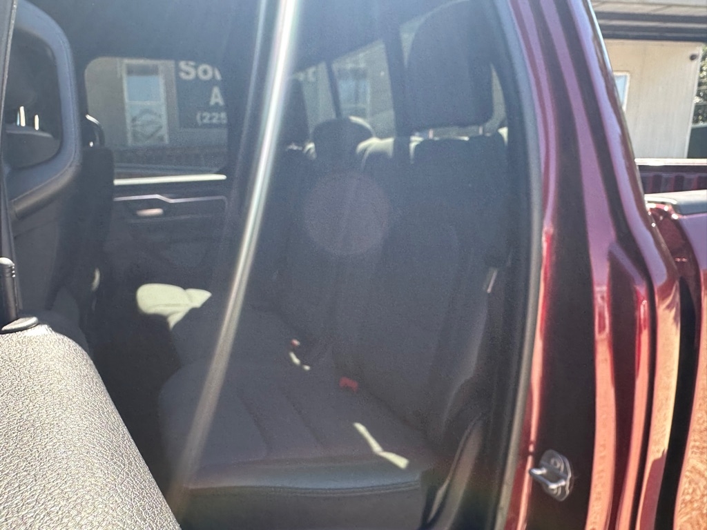 RAM 1500 Big Horn Quad Cab 2WD 2021