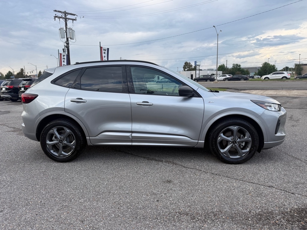Ford Escape ST-Line FWD 2024