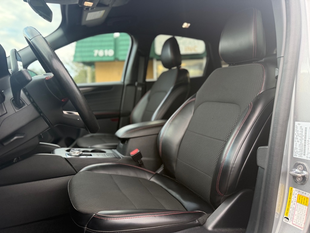 Ford Escape ST-Line FWD 2024