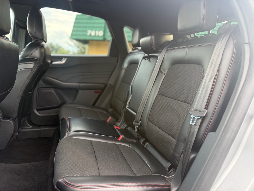 Ford Escape ST-Line FWD 2024