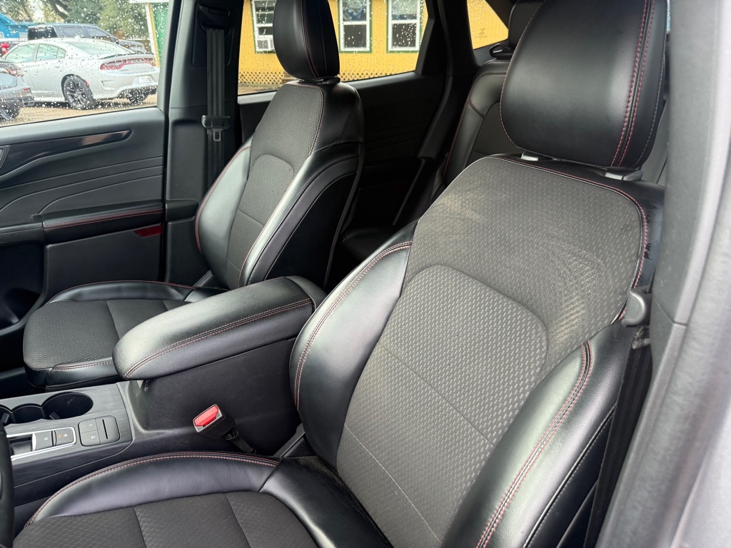 Ford Escape ST-Line FWD 2024