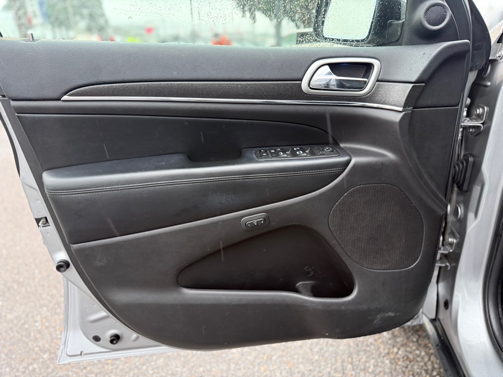 Jeep Grand Cherokee Limited 2WD 2018