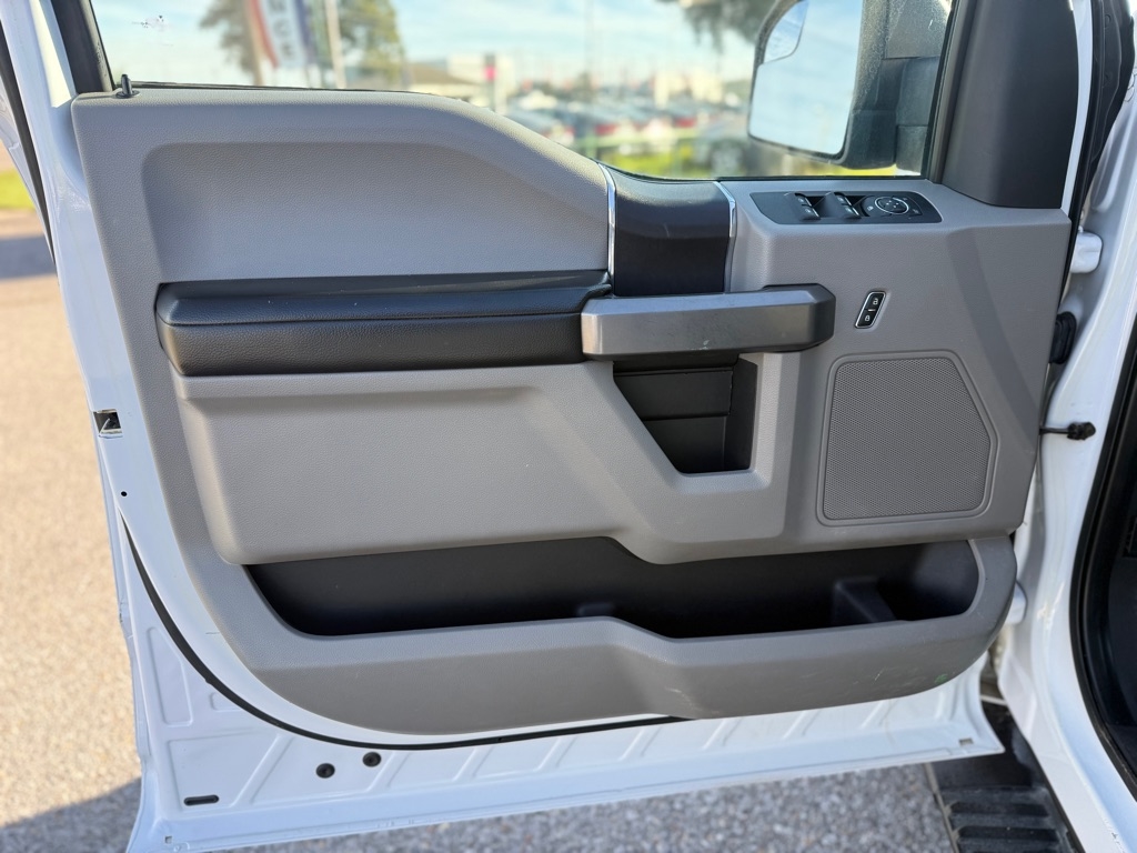 Ford F-150 XL SuperCrew 5.5-ft. Bed 4WD 2019