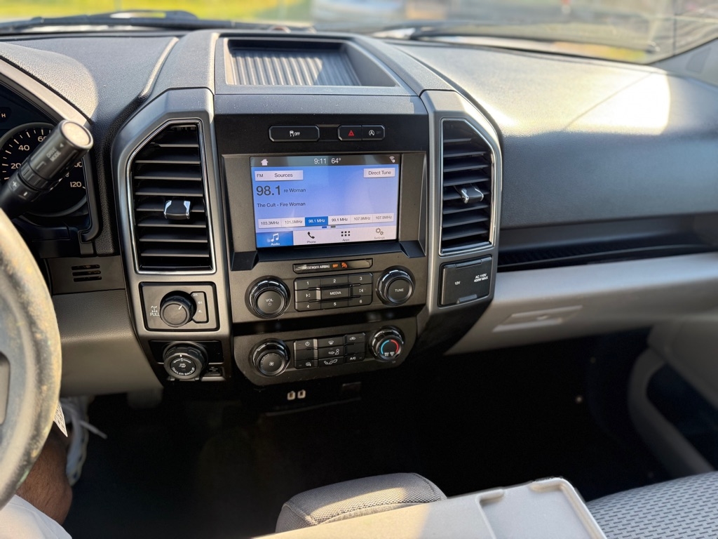 Ford F-150 XL SuperCrew 5.5-ft. Bed 4WD 2019