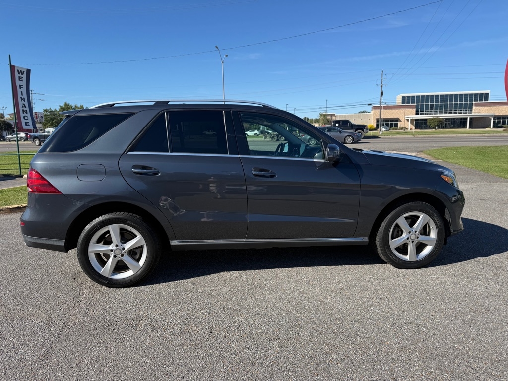 Mercedes-Benz GLE RWD 4dr GLE 350 2016 Mercedes-Benz GLE RWD 4dr GLE 350 2016