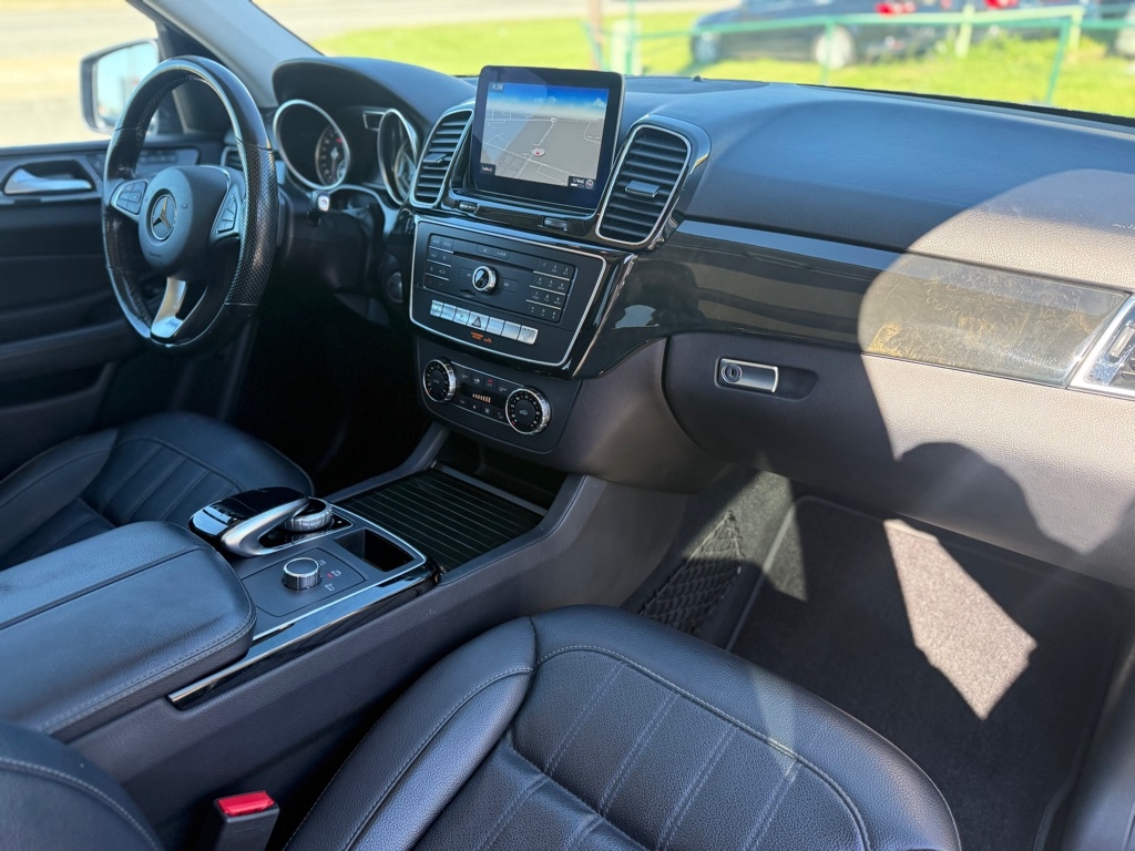 Mercedes-Benz GLE RWD 4dr GLE 350 2016 Mercedes-Benz GLE RWD 4dr GLE 350 2016