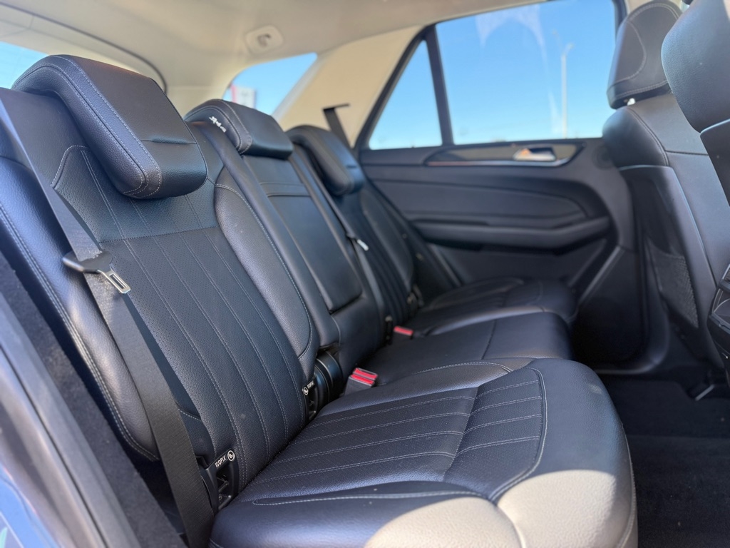 Mercedes-Benz GLE RWD 4dr GLE 350 2016 Mercedes-Benz GLE RWD 4dr GLE 350 2016