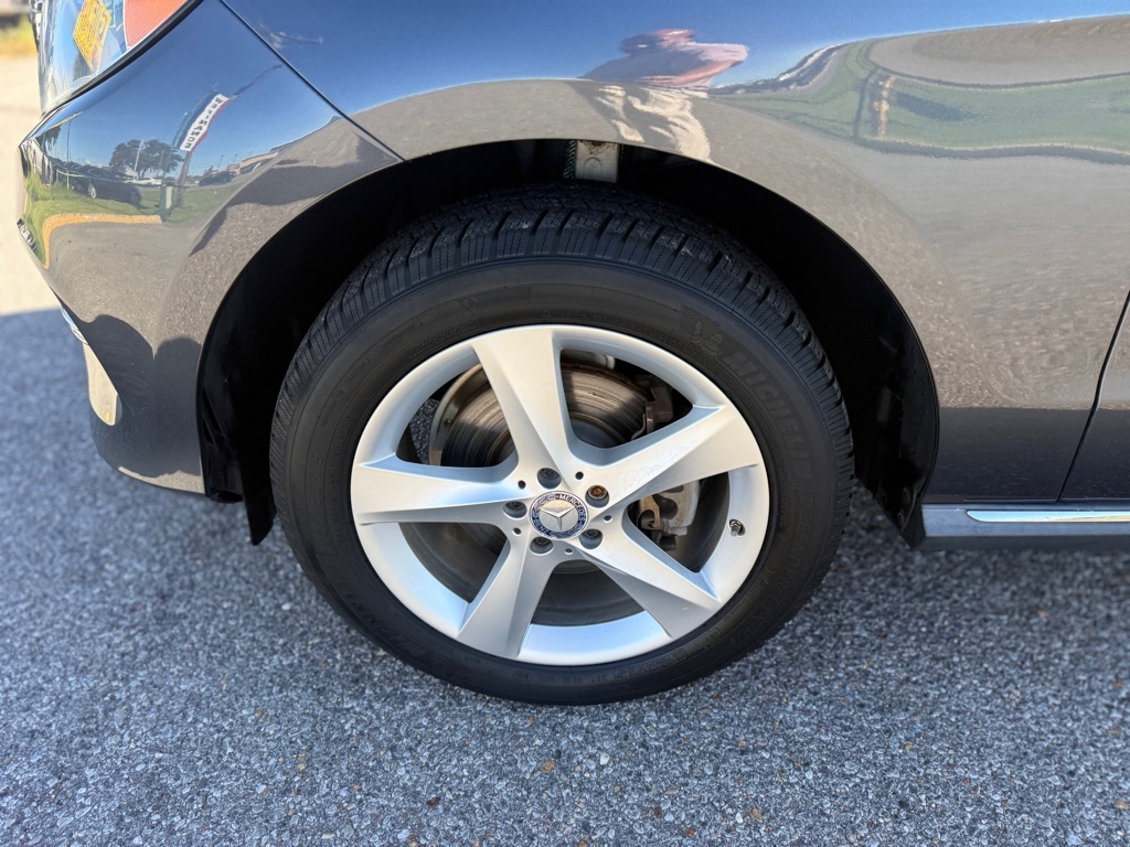 Mercedes-Benz GLE RWD 4dr GLE 350 2016 Mercedes-Benz GLE RWD 4dr GLE 350 2016