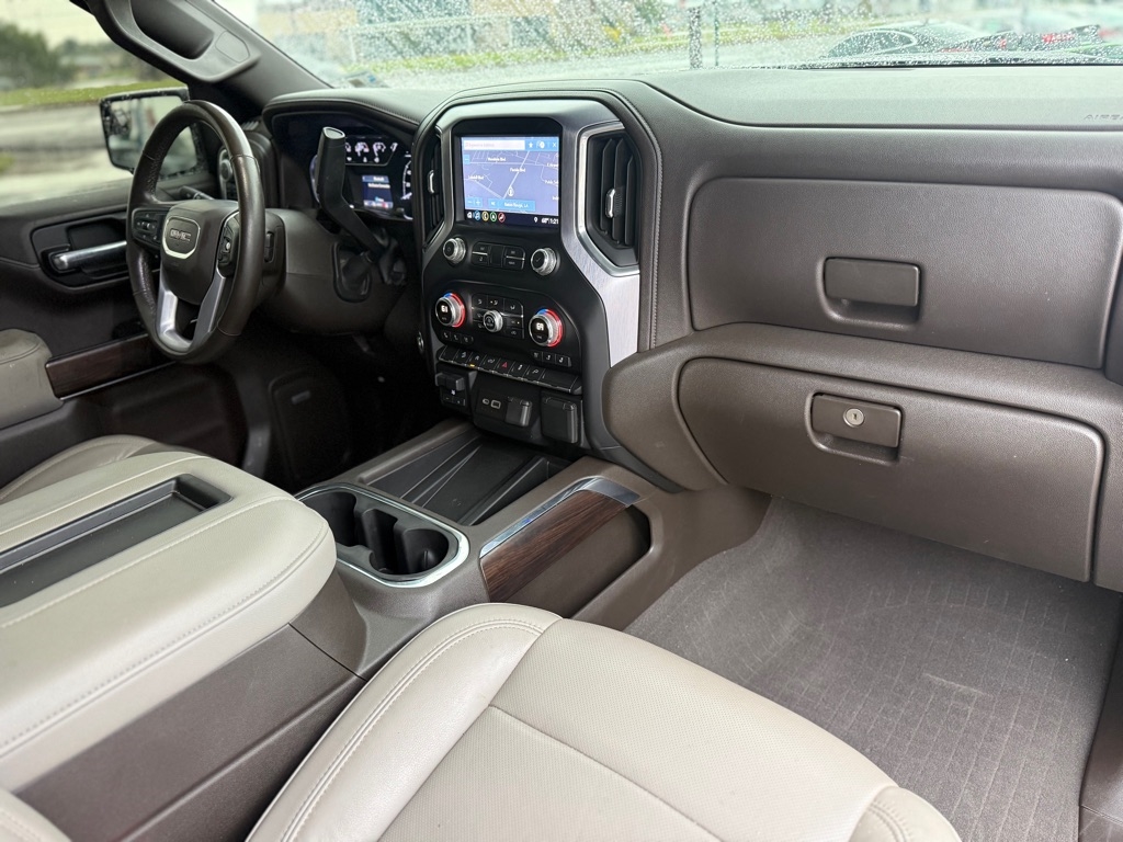 GMC Sierra 1500 4WD Crew Cab 147" SLT 2019 GMC Sierra 1500 4WD Crew Cab 147" SLT 2019