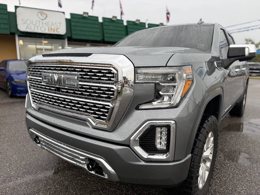 GMC Sierra 1500 4WD Crew Cab 147" SLT 2019 GMC Sierra 1500 4WD Crew Cab 147" SLT 2019