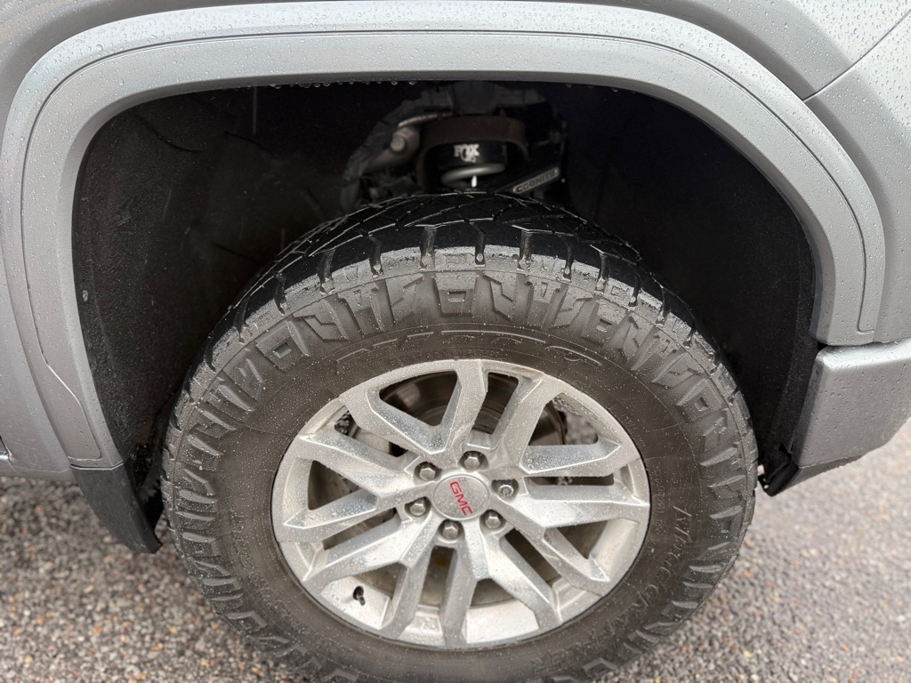 GMC Sierra 1500 4WD Crew Cab 147" SLT 2019