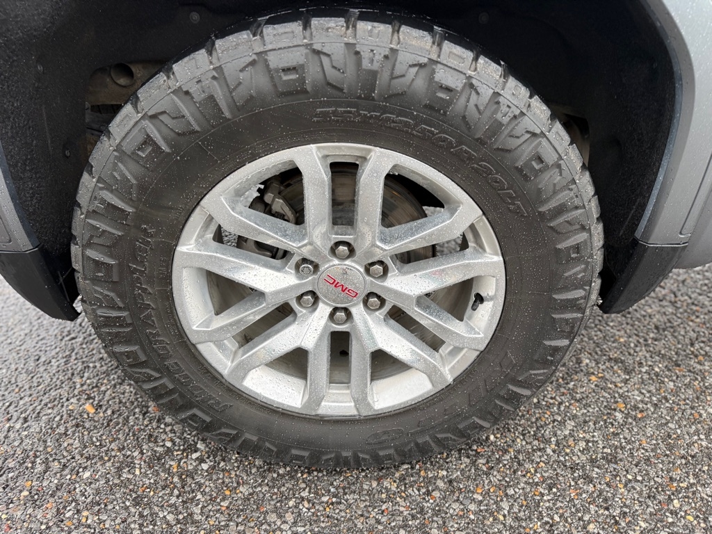 GMC Sierra 1500 4WD Crew Cab 147" SLT 2019