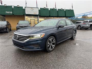2022 Volkswagen Passat 2.0T SE Auto