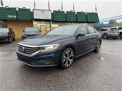 2022 Volkswagen Passat 