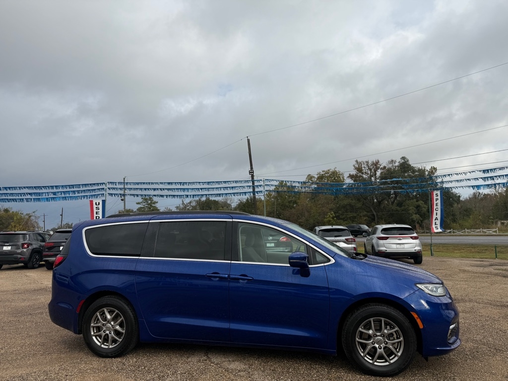 Chrysler Pacifica Touring Plus 2021