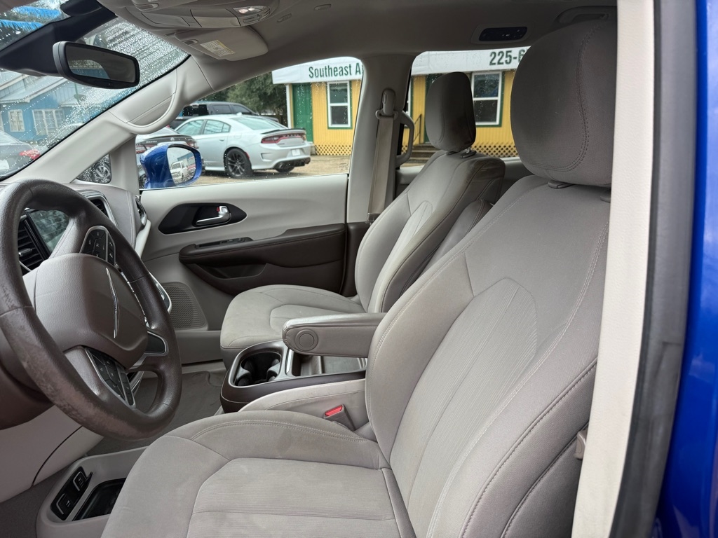 Chrysler Pacifica Touring Plus 2021