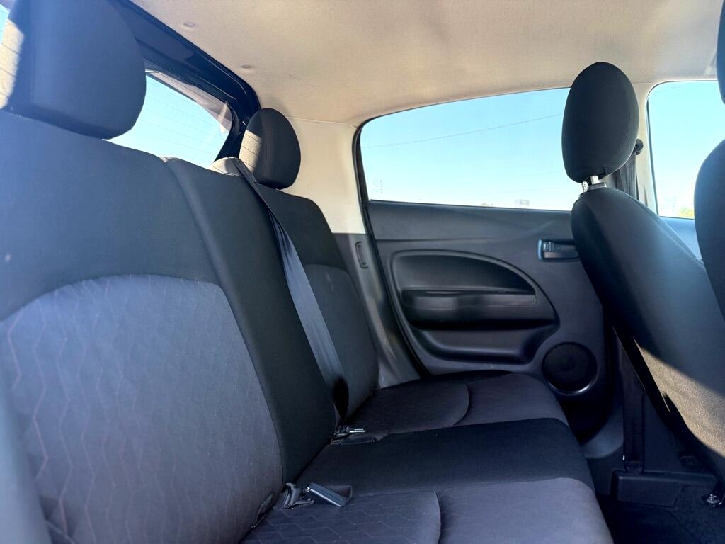 Mitsubishi Mirage ES CVT 2022