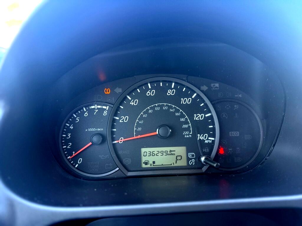 Mitsubishi Mirage ES CVT 2022