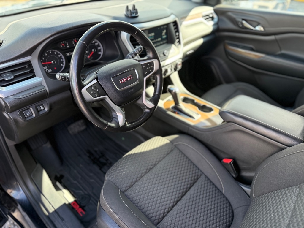 GMC Acadia FWD 4dr SLE w/SLE-1 2019