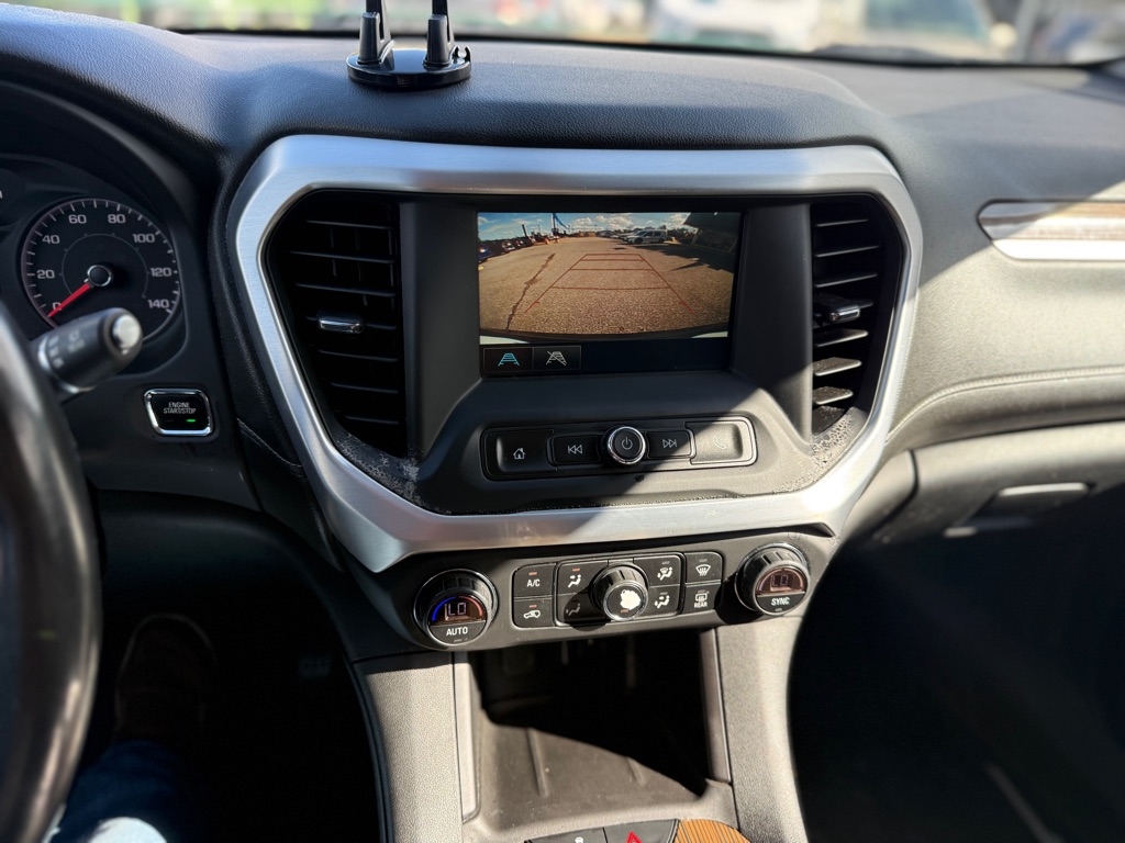 GMC Acadia FWD 4dr SLE w/SLE-1 2019