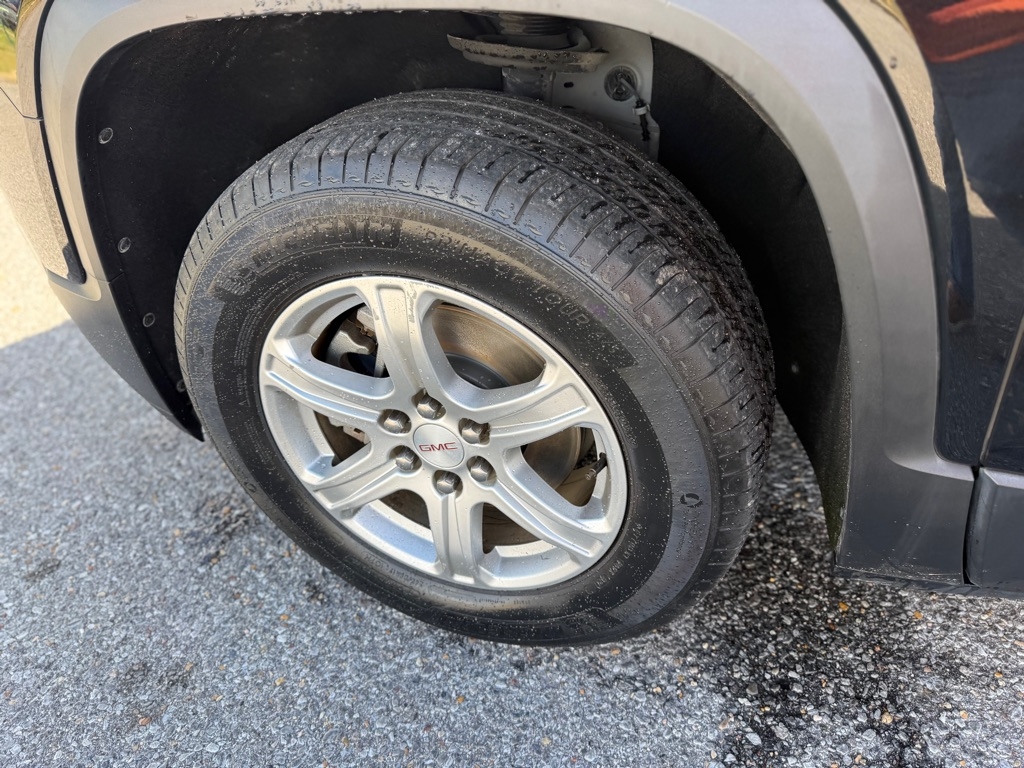 GMC Acadia FWD 4dr SLE w/SLE-1 2019