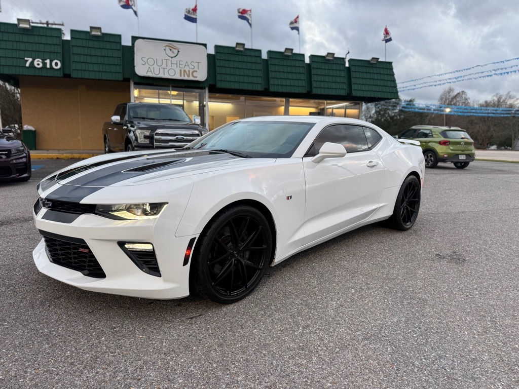 2016 Chevrolet Camaro 2dr Cpe 2SS