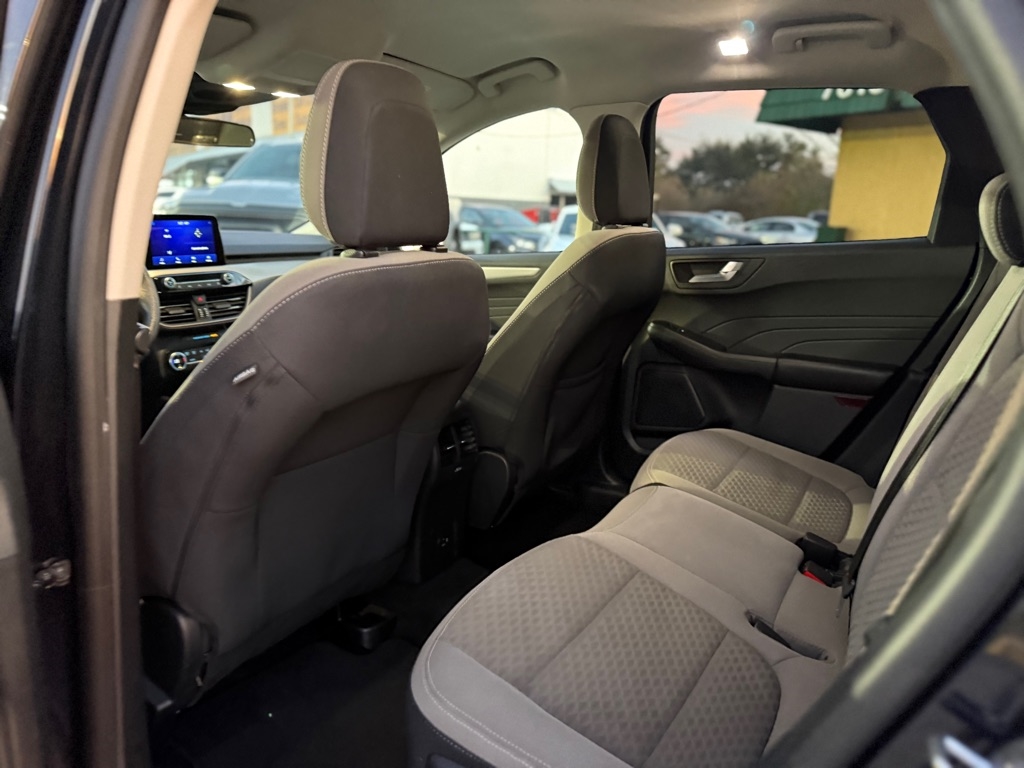 Ford Escape SE Hybrid FWD 2021