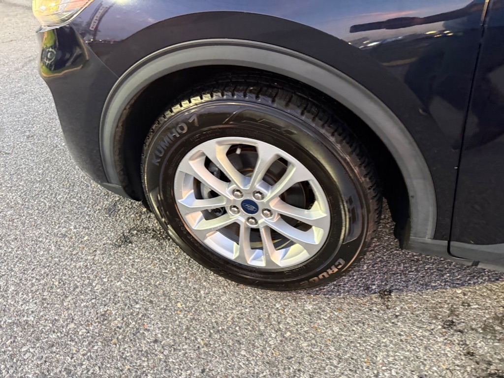 Ford Escape SE Hybrid FWD 2021