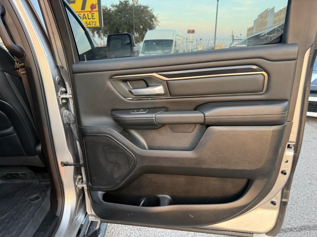 RAM 1500 Rebel 4x4 Crew Cab 5'7" Box 2021