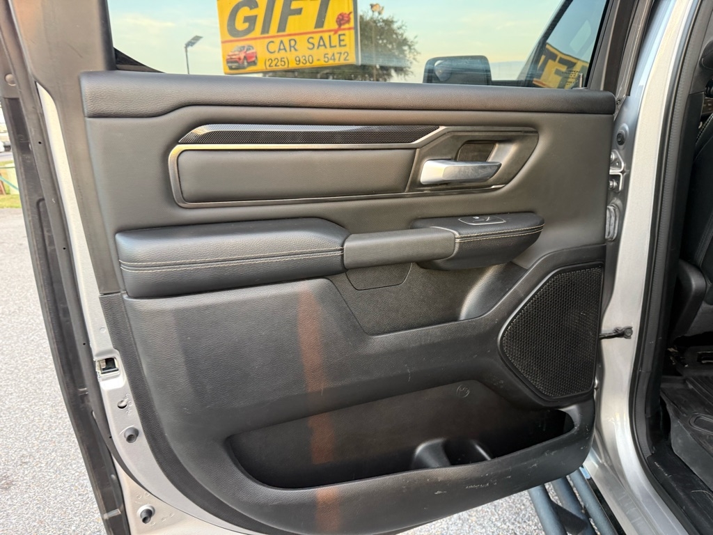 RAM 1500 Rebel 4x4 Crew Cab 5'7" Box 2021