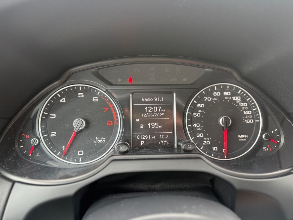 Audi Q5 quattro 4dr 2.0T Premium 2013