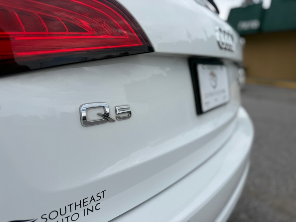 Audi Q5 quattro 4dr 2.0T Premium 2013