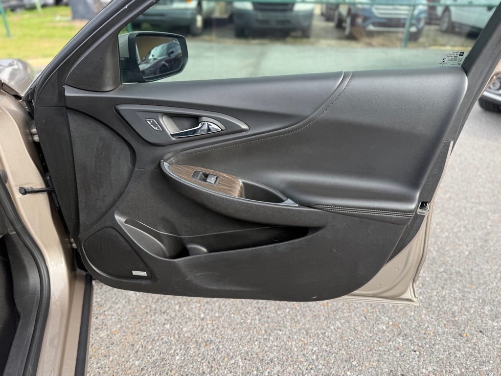 Chevrolet Malibu 4dr Sdn 2LT 2023