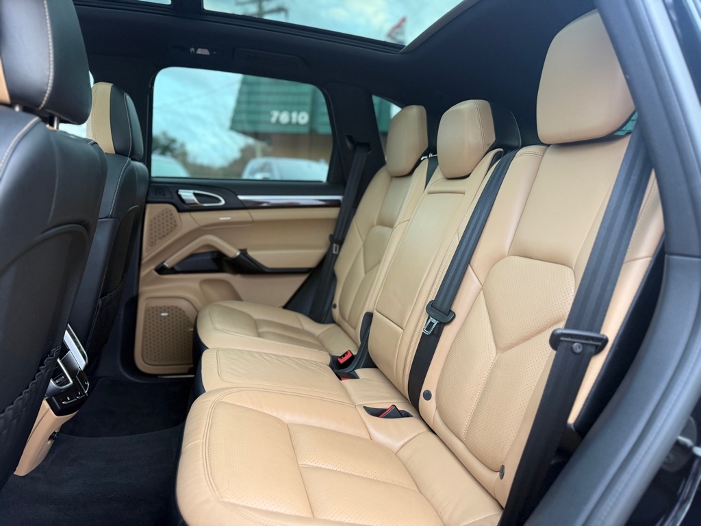 Porsche Cayenne AWD 4dr S 2016