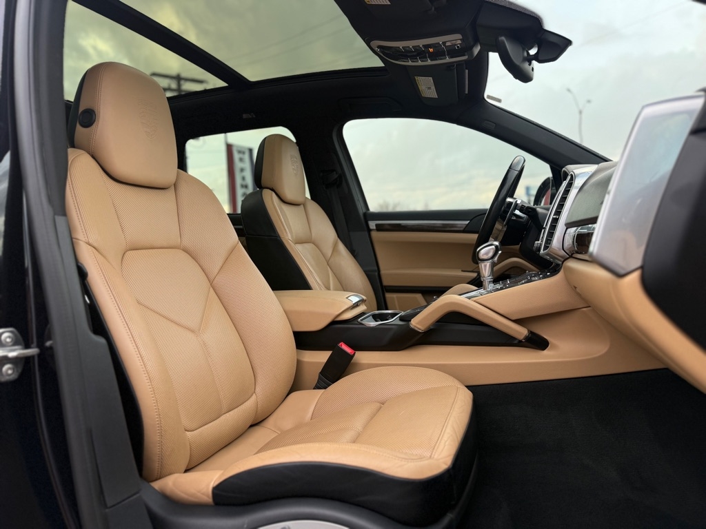 Porsche Cayenne AWD 4dr S 2016