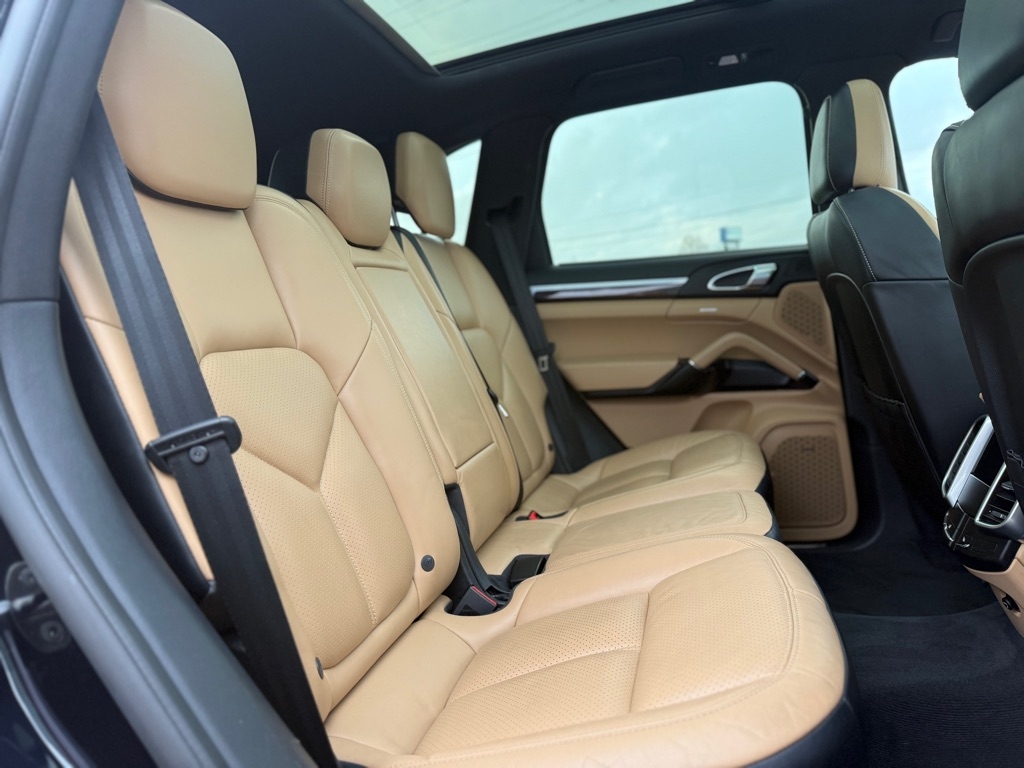 Porsche Cayenne AWD 4dr S 2016