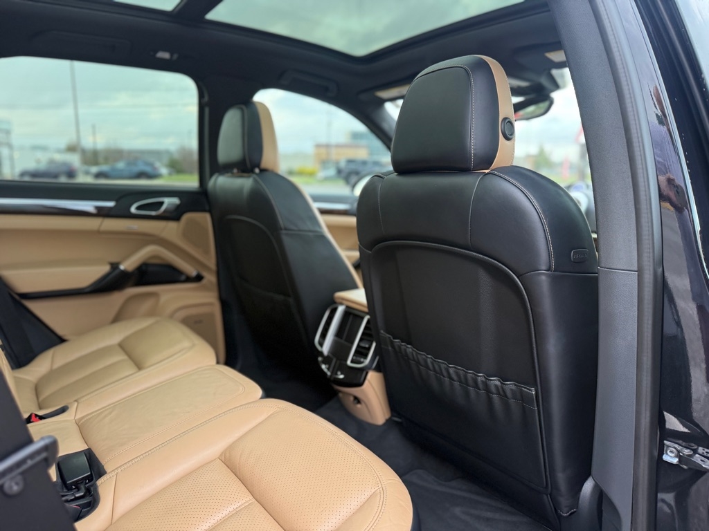 Porsche Cayenne AWD 4dr S 2016