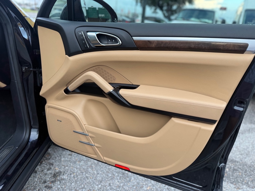 Porsche Cayenne AWD 4dr S 2016