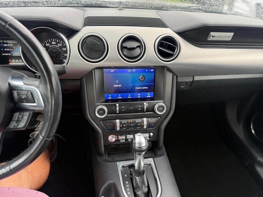 Ford Mustang EcoBoost Convertible 2021