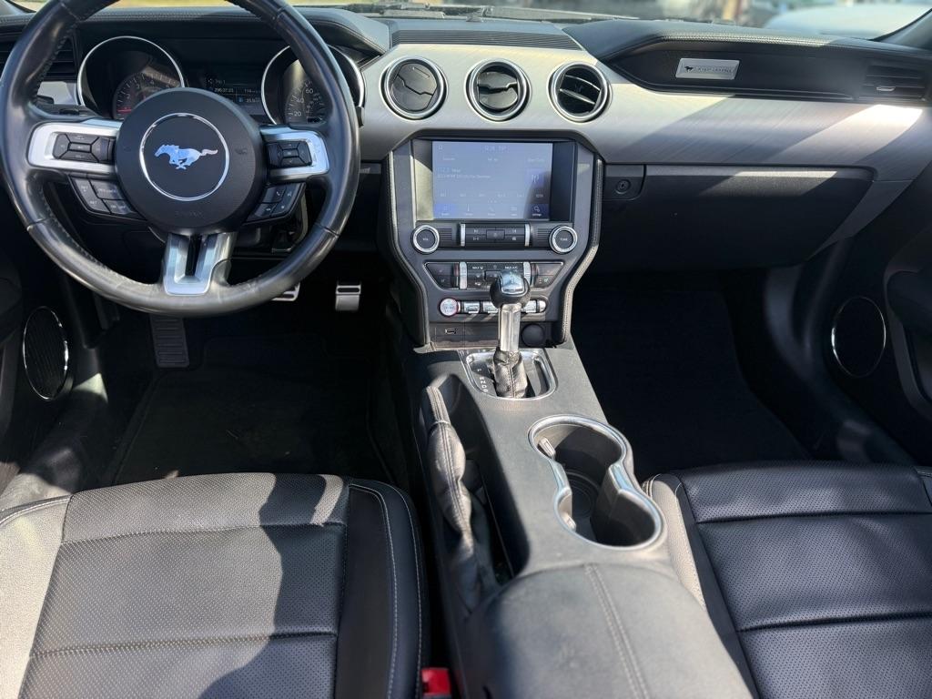 Ford Mustang EcoBoost Convertible 2021