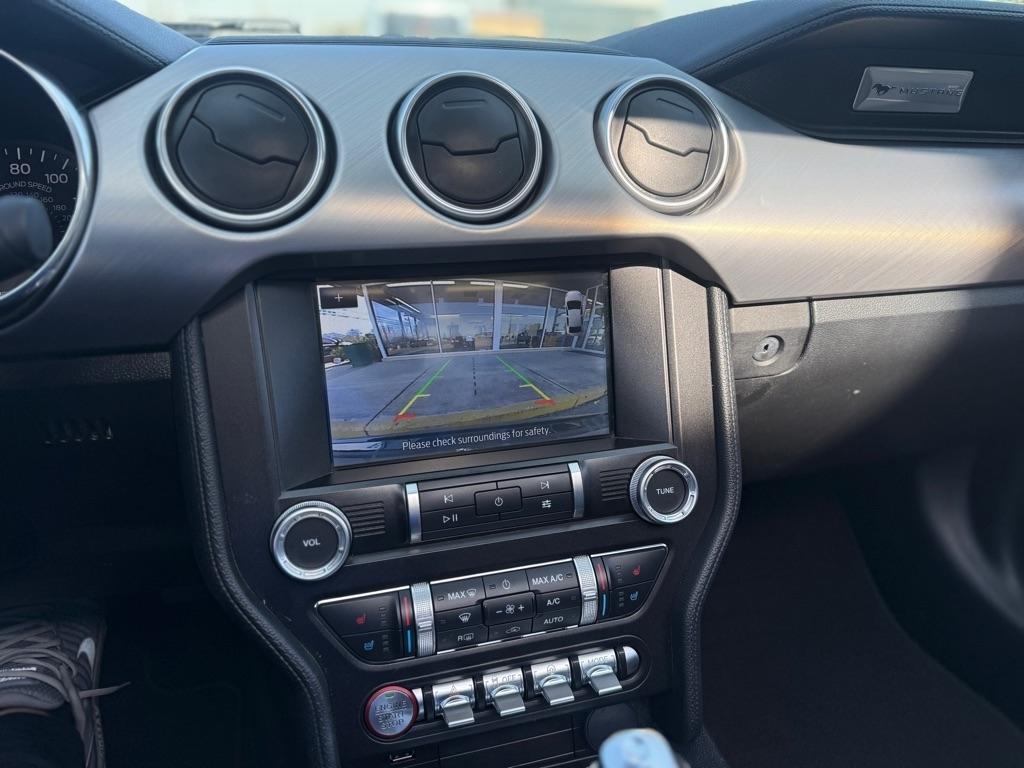 Ford Mustang EcoBoost Convertible 2021