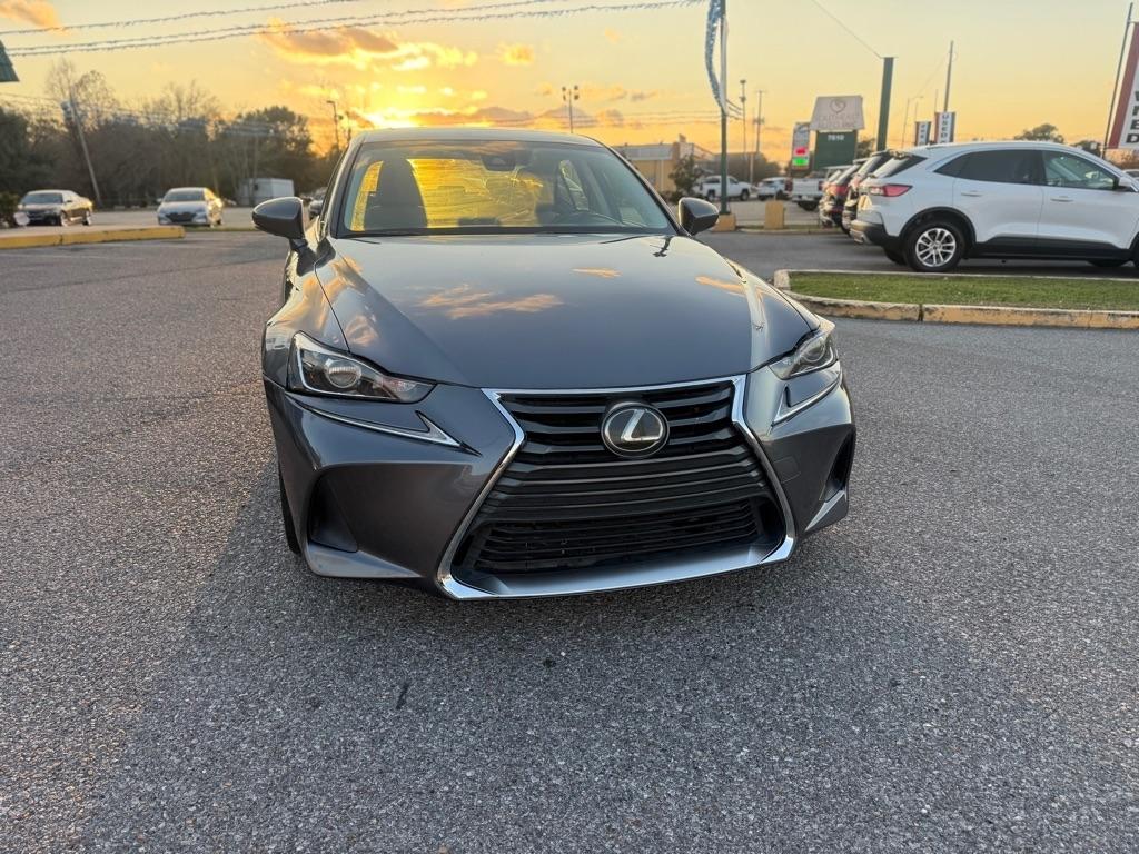Lexus IS IS 300 RWD 2018