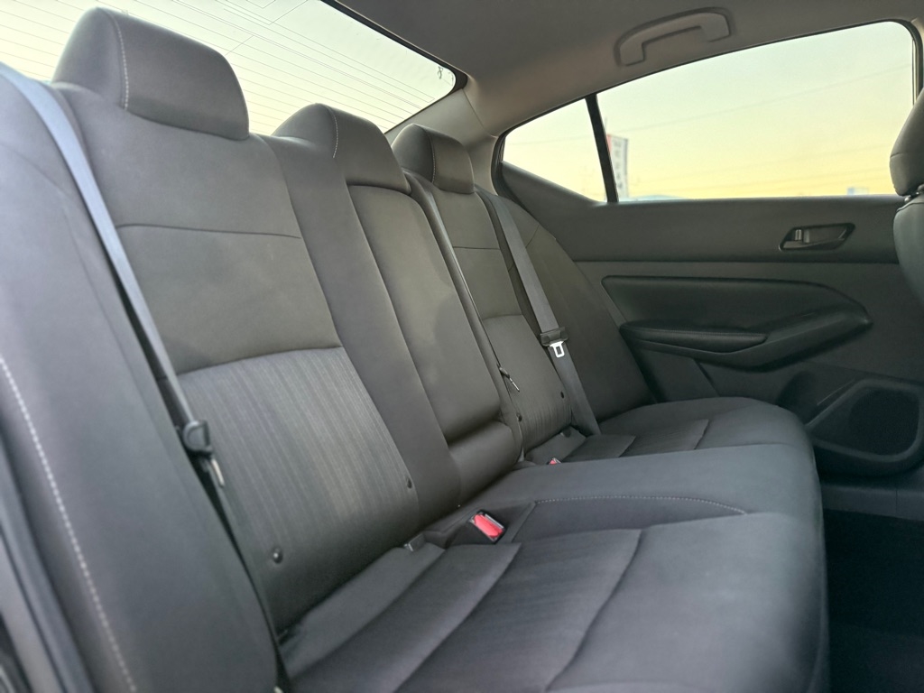 Nissan Altima 2.5 SV Sedan 2024