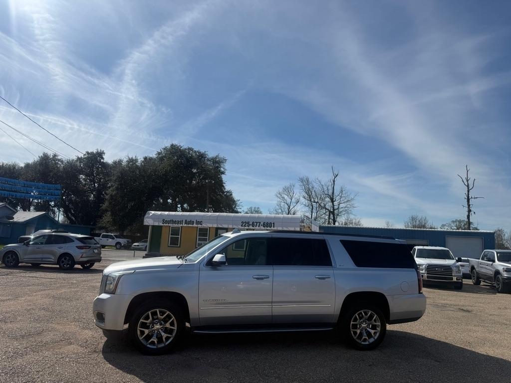 2017 GMC Yukon XL SLT 2WD